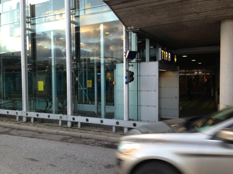 Automatic taxi dispatching Vantaa Airport RFID solution